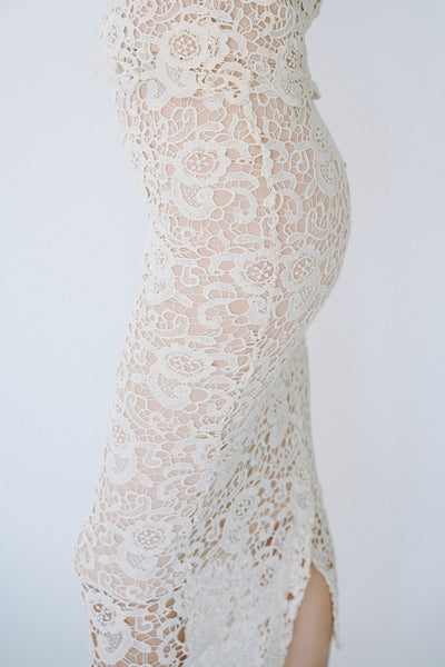 The Marlowe High-Waisted Pencil Skirt in Creme