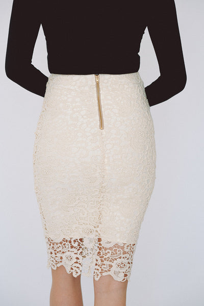 The Blake Pencil Skirt in Creme